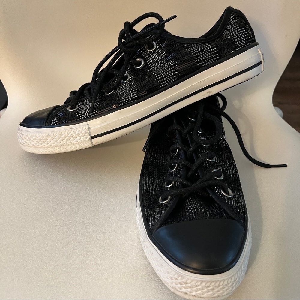Converse Silver Sequin Low Top Sneaker Womens Size 6 - Picture 8 of 14